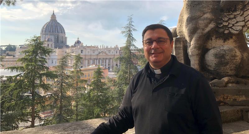 Collegio Urbano De Propaganda Fide - Il Rettore Mons. Vincenzo Viva  nominato Vescovo di Albano